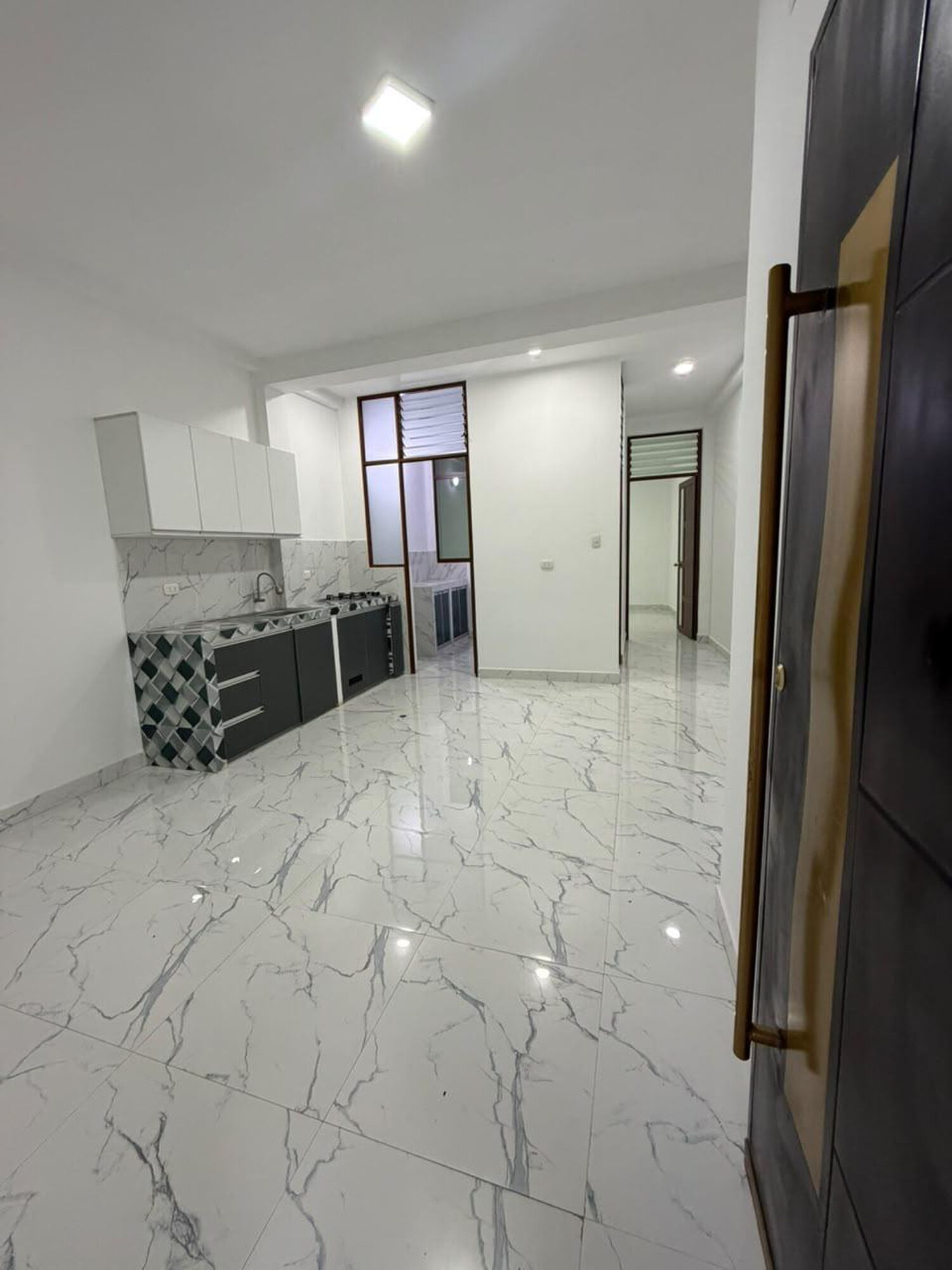DEPARTAMENTO EN ALQUILER – LA BANDA DE SHILCAYO