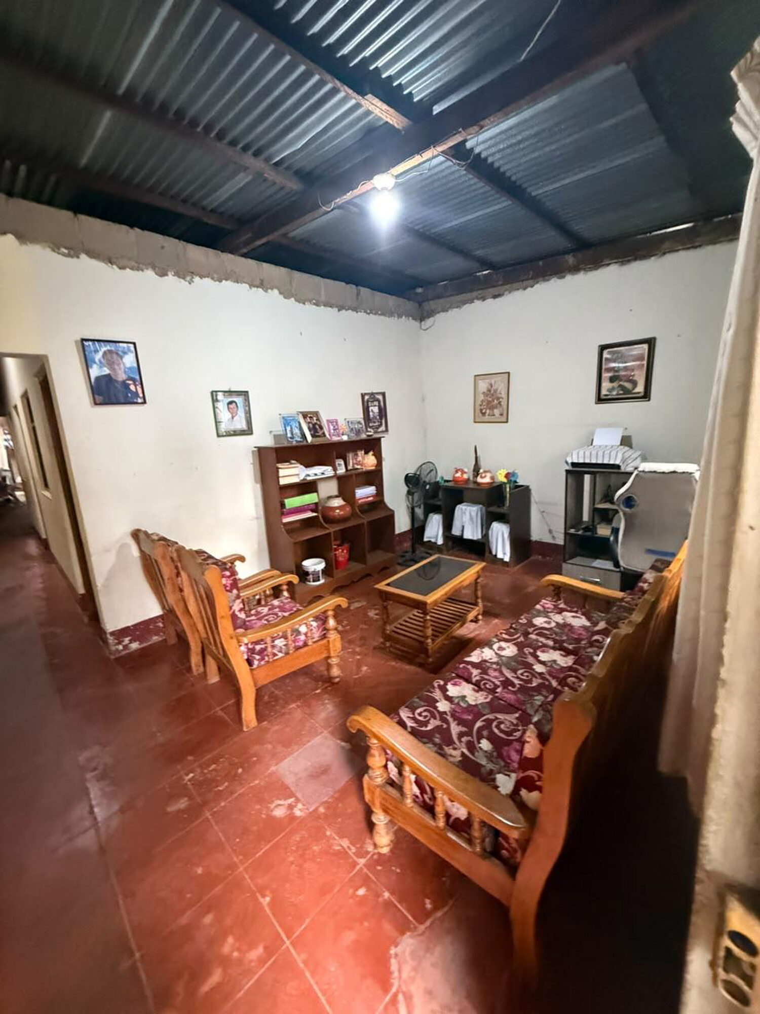 Casa en Remate - A solo dos cuadra de Plaza vea de Morales