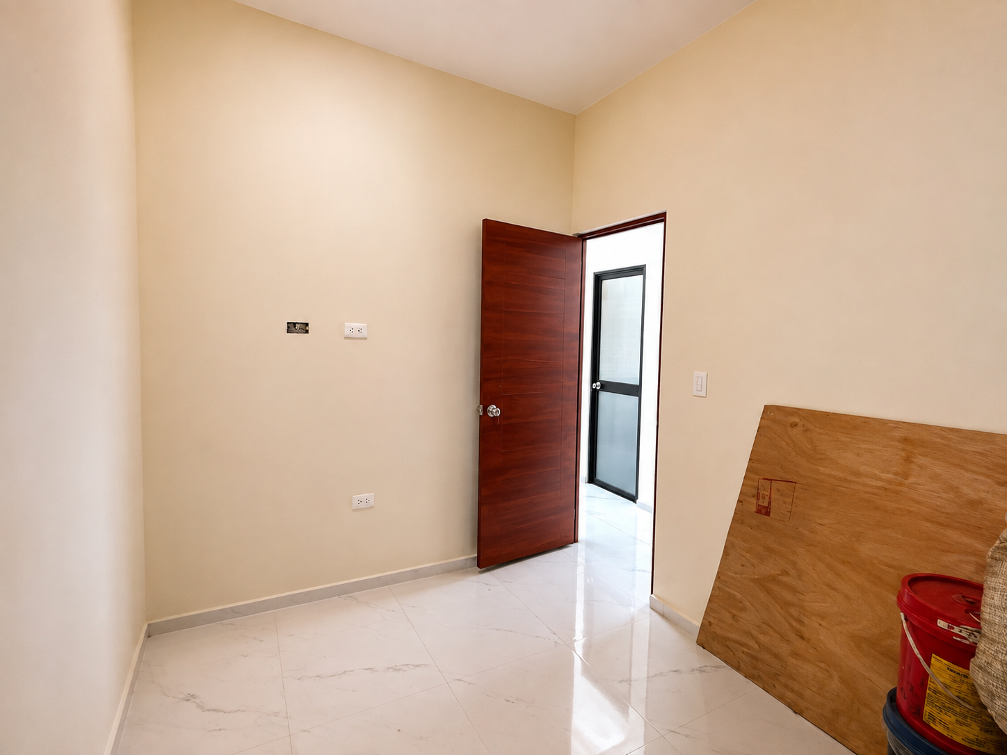 CASA EN VENTA - MORALES