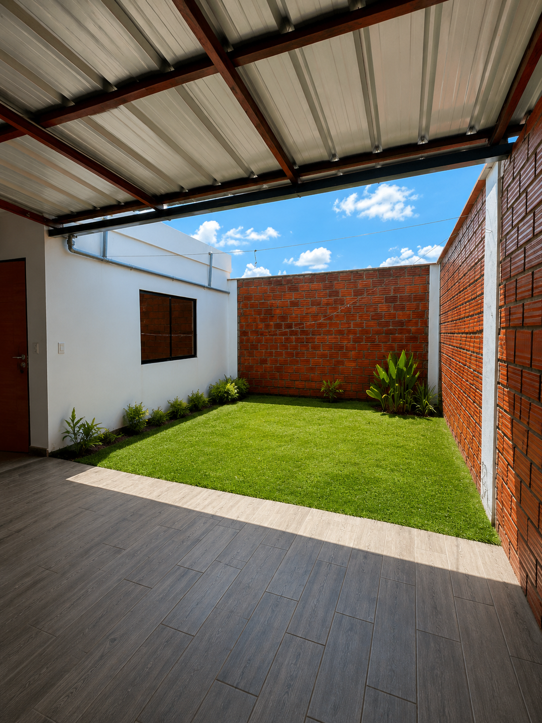 CASA EN VENTA - MORALES